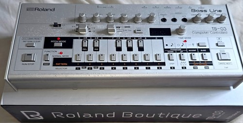 Roland boutique bass - roland, tb-03