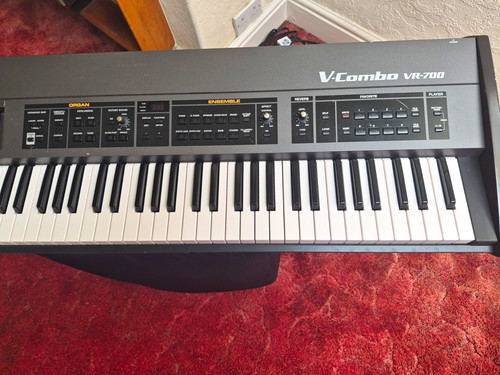Roland combo 700 - roland, vr-700