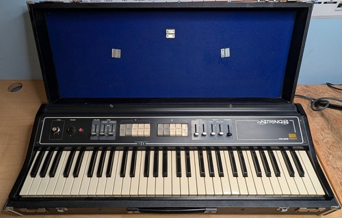 Roland 202 key string - roland, rs-202