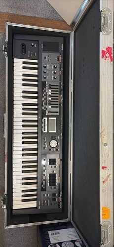 Roland combo 09 - v-combo, with