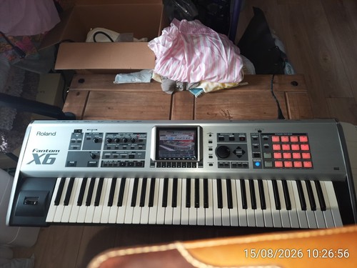 Roland fantom sampling - fantom,