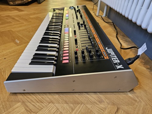 Roland jupiter synthesizer - roland,