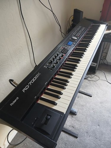 Roland rd700gx stage piano - roland,