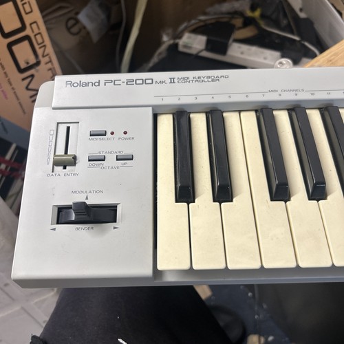 Roland 200 ii - roland, pc-200