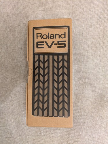 Boss roland expression - boss,