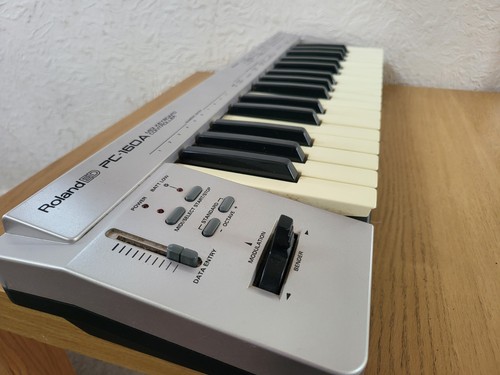 Roland 160 midi keyboard - pc-160,