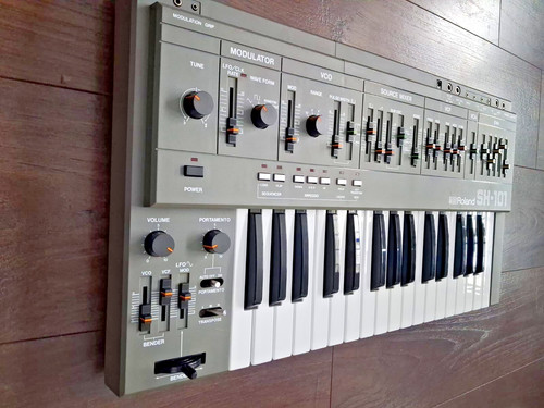 Roland 101 boss psu - sh-101,