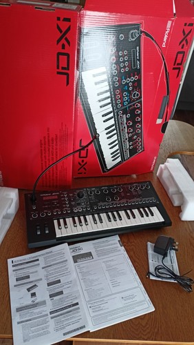 Roland keyboard - jd-xi,