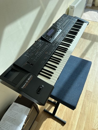 Roland 800 keyboard music - g,