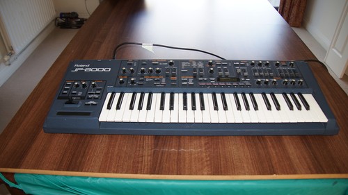 Roland jp8000 virtual - roland,