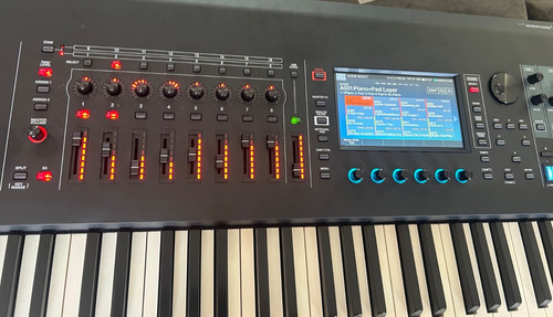 Roland fantom keyboard mint - roland, fantom-8
