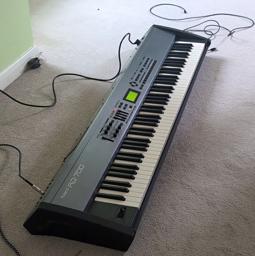 Roland 700 key digital - rd-700, 88-key