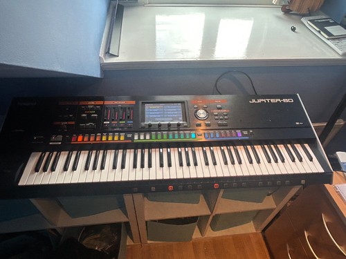 Roland jupiter synthesiser - jupiter,