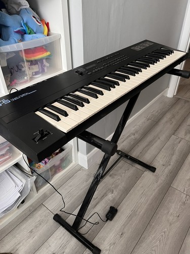 Roland multi timbral la - d-5,